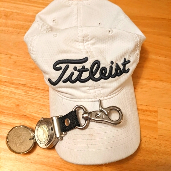 Rare vintage Golf watch carabiner flip open  silver retro watch green & red face - Picture 9 of 16